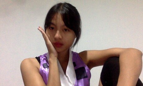 Vxilzie ポルノモデル 画像