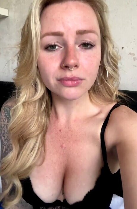 足ファックOnlyFans ホットポルノ 画像