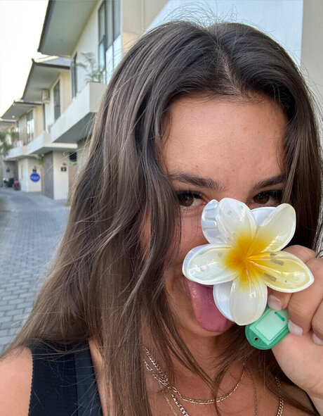 Monique Hristovska ポルノスター 写真