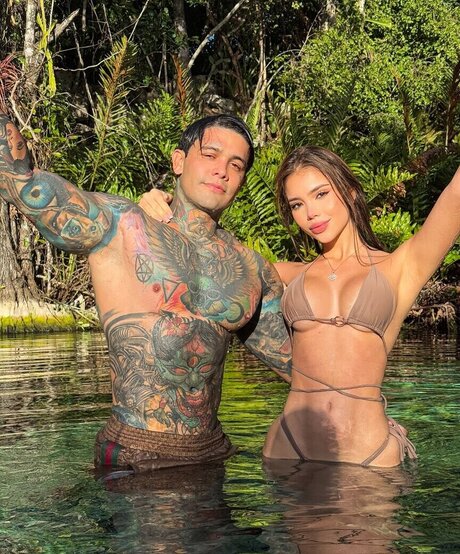 Carolina Gomez xxxスター 写真