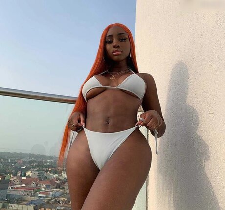 Sandra Lambeck HDスター 写真