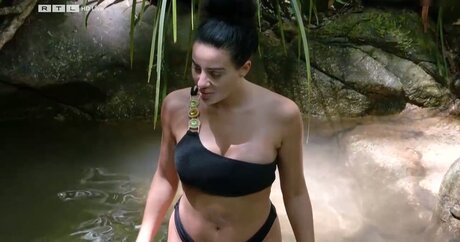 Ich bin ein Star Holt mich hier raus_ 無料女優 写真