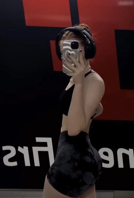 Annika eks アートポルノスター 画像