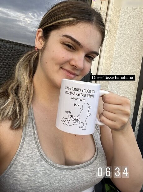 リップスオンリーファンズ ヌード 画像