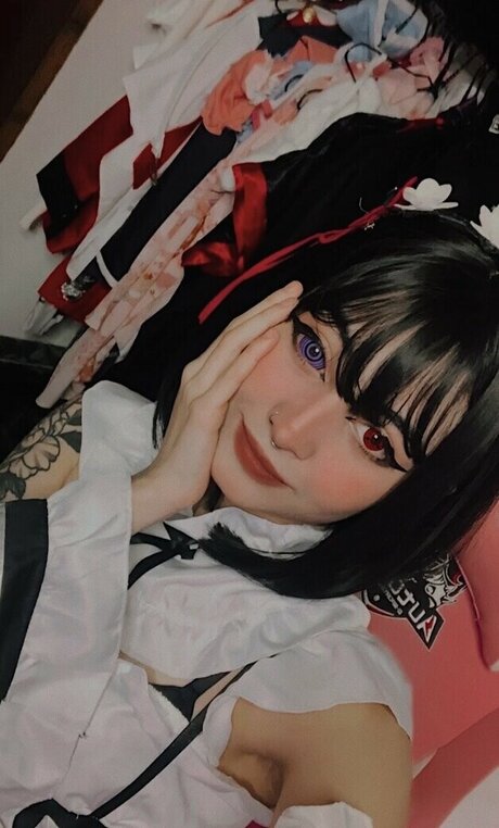 熟女ティーンOnlyFans ホットセクシー 画像