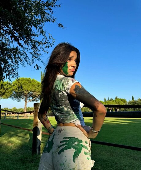 Sara Esp sito 美しいスター 画像