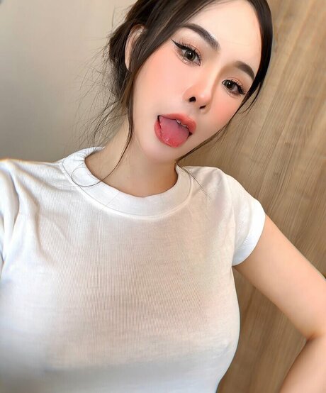 Newbam 最高の女優 アーカイブ