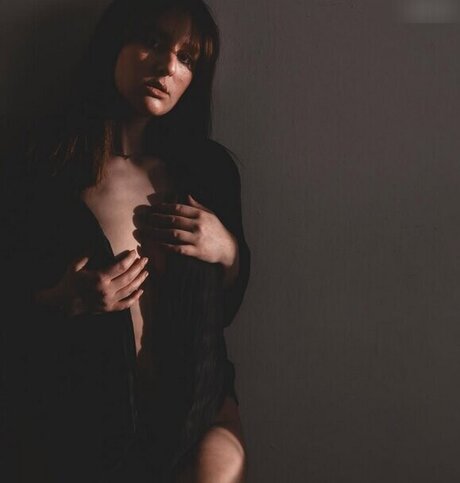 かわいい巨乳OnlyFans アート裸 写真