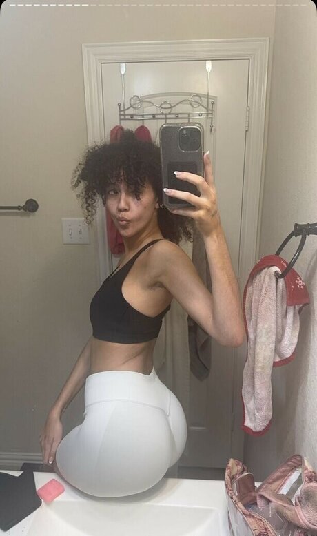 Megan Botnick エロティックなモデル 写真