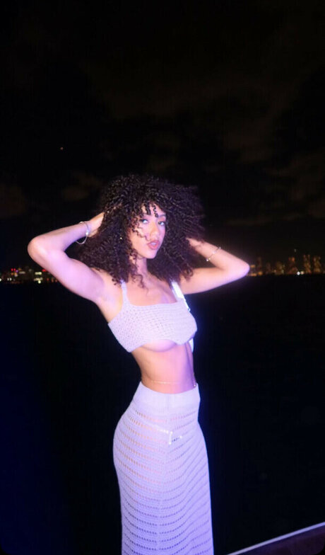 Megan Botnick 裸のモデル 画像