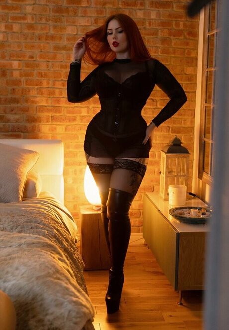 MissIvyRoseScarlett ポルノスター ギャラリー