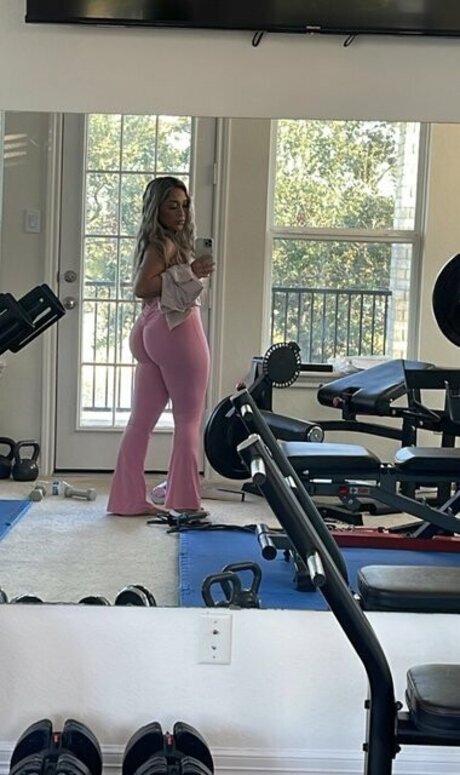 レズビアン ストラップオン OnlyFans セクシーxxx 写真