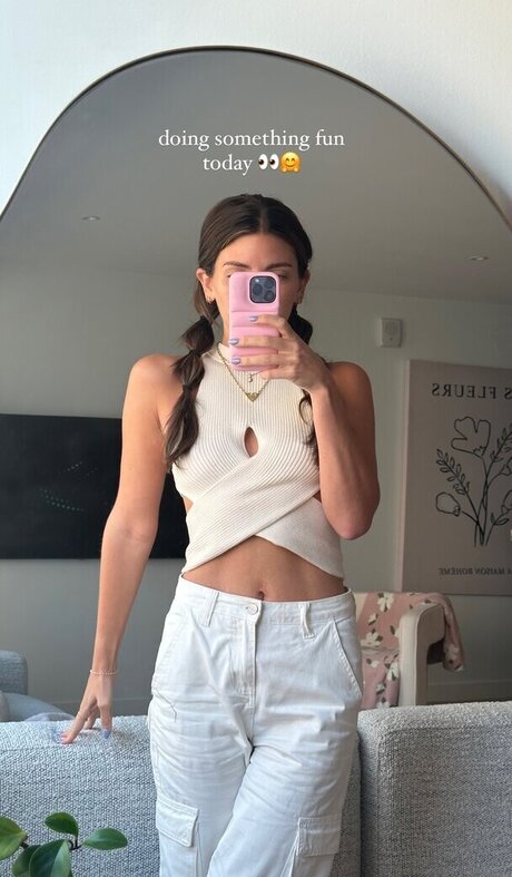 Carla Bezanson 素敵なポルノスター アーカイブ