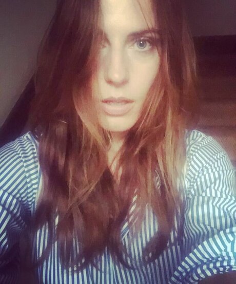 Antje Traue 完璧なスター 写真