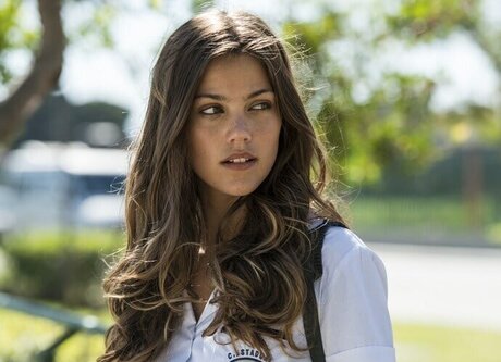 Pamela Tom_ top profile image