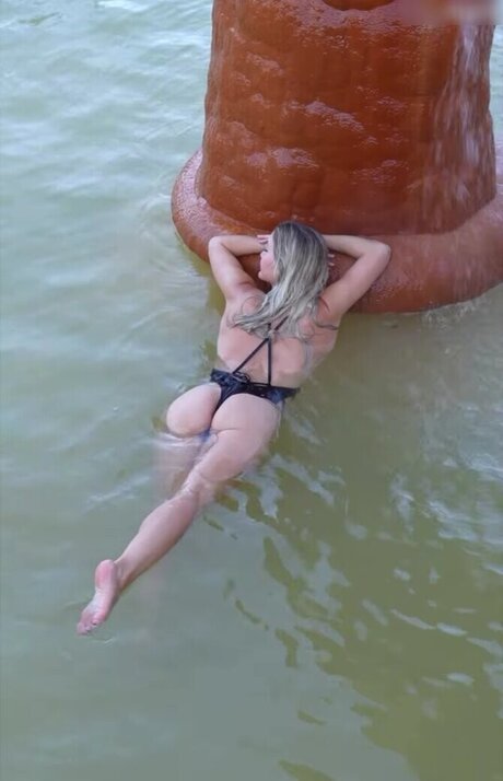 Julia Baessler トップスター 画像