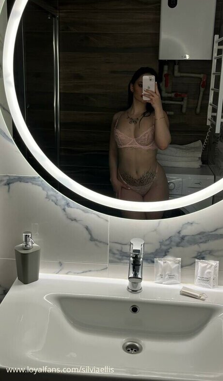 Michelle viip ポルノスター エロティック 写真