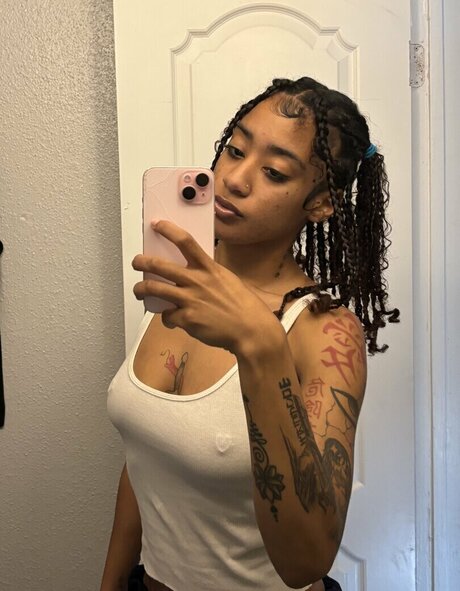 大きなお尻のマンコOnlyFans HD 写真