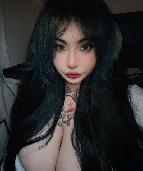 興奮した熟女OnlyFans 可愛い 写真