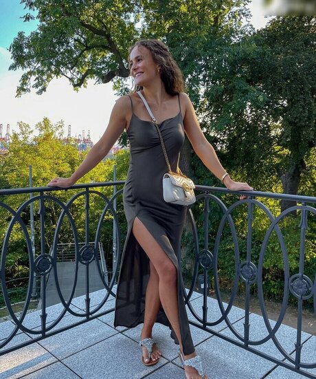 lara emilia ヌードモデル ギャラリー