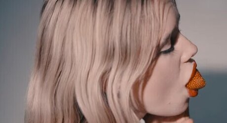 hollaura 美しいスター 写真