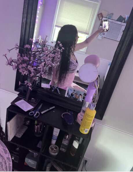 Caiidenn ポルノスター ヌード ギャラリー