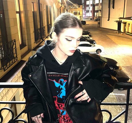 曲線美の黒檀OnlyFans アートxxx ギャラリー