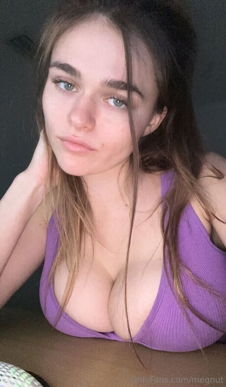 曲線美の赤毛OnlyFans 無料ポルノ ギャラリー