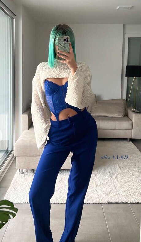 Vanessa Kunz ポルノスター ギャラリー