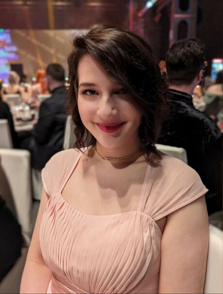 Haselnuuuss ヌードスター 画像