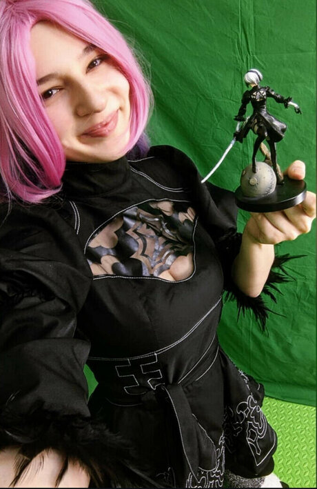 Haselnuuuss ポルノスター 独占 画像