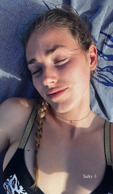 双子のOnlyFans セクシーヌード ギャラリー