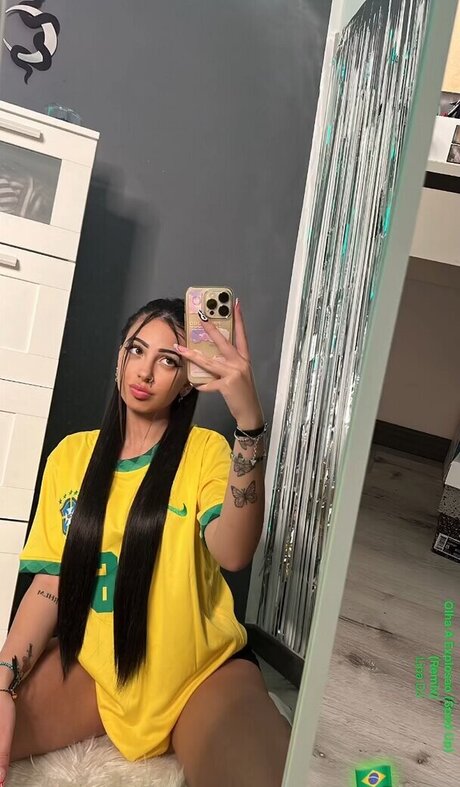 かわいい巨乳OnlyFans 無料xxx 写真