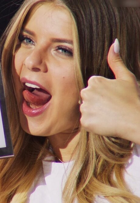 射精 OnlyFans 素敵 写真