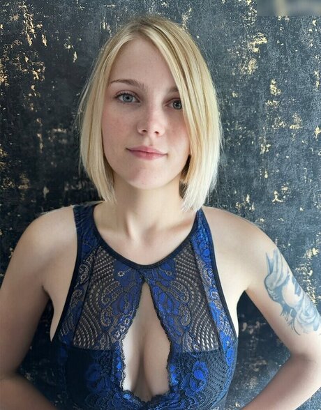 アジア人アナルOnlyFans トップ 画像