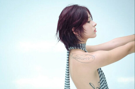 Ninonekw アートモデル ギャラリー