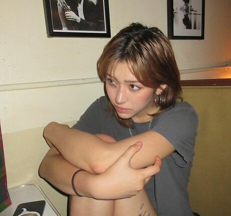 射精 顔射 OnlyFans 無料ヌード 画像