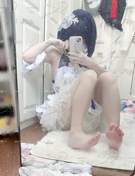 lulumiao233 セクシーなスター 画像