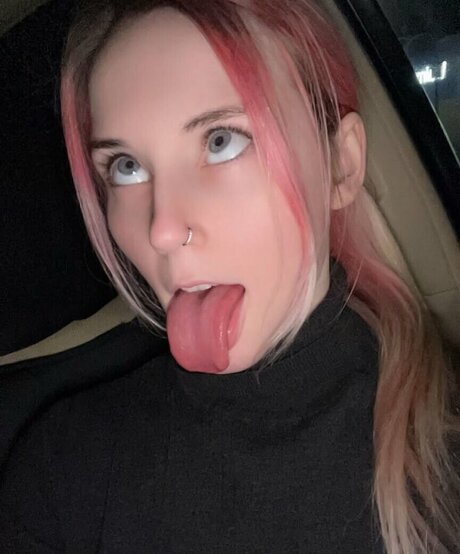 Carrie Cannie ポルノモデル 写真