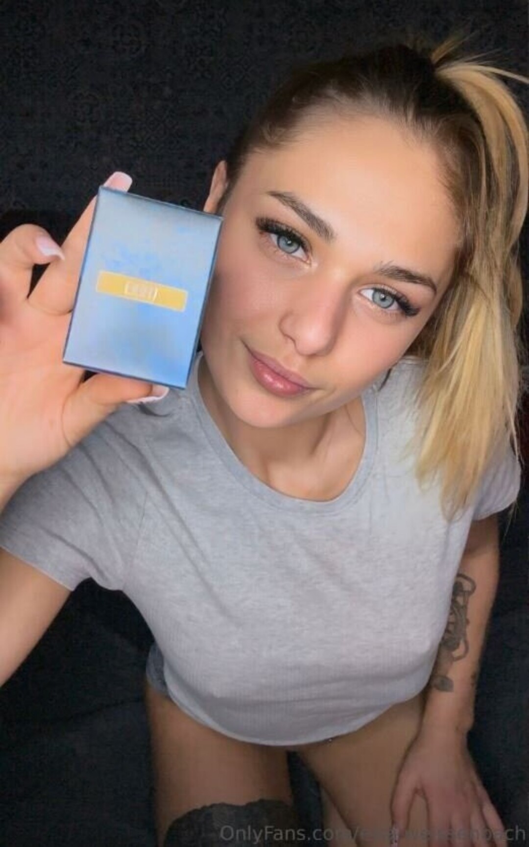 Elsa Wei enbach xxxスター 写真