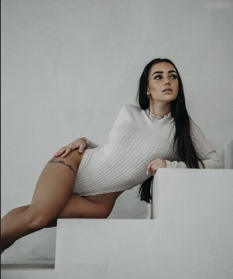 Dana Feist 可愛いモデル 写真