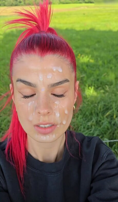 anna gazanis ヌードモデル 画像