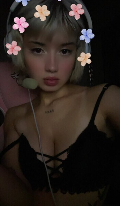 ghosztgirl ホット女優 写真