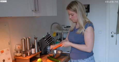 KellyMissesvlog エロティックモデル 写真