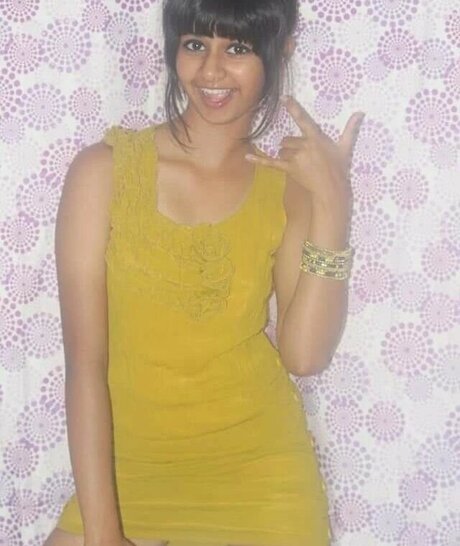 Aishwarya Harishankar 素敵なポルノスター 画像