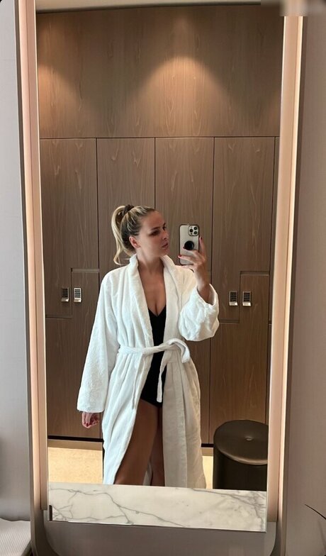 女子高生OnlyFans xxx 写真