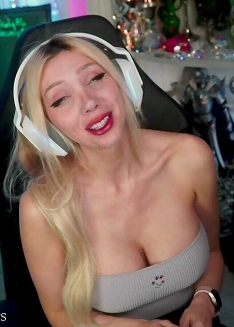 Intraventus 限定スター 画像