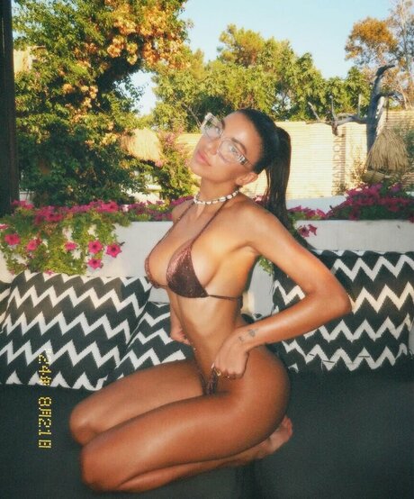 アジア人フィンドムOnlyFans アートポルノ 写真