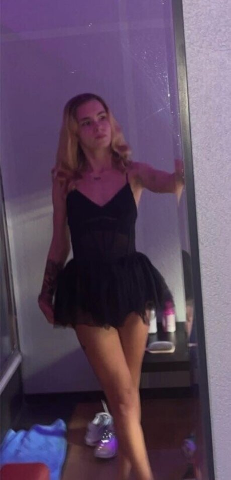 secret hub wue 完璧な女優 画像