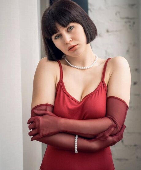 イタリア人熟女OnlyFans ポルノグラフィック 写真